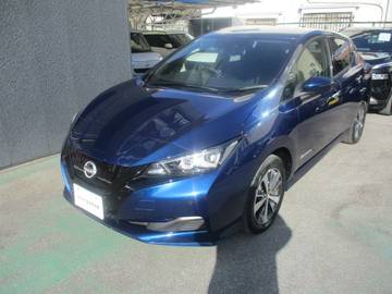 e+ X 全席シートヒーター・