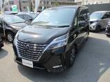 日産 セレナ 2000cc 2.0 ハイウェイスター V 後席フリップダウンモニター・純正ドライブ
