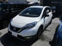 日産 ノート 1200cc 1.2 e-POWER X シーギア クロスギア・インテリジェントルームミラー