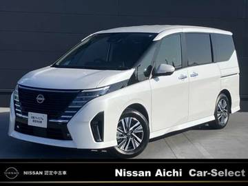 セレナ 1.4 e-POWER ハイウェイスターV ※雹害車※　当社社用車