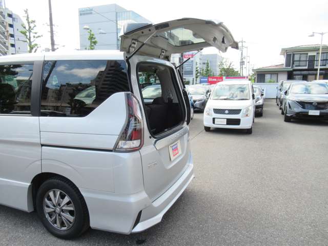 複数画像32