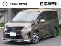 日産 セレナ 1400cc 1.4 e-4ORCE ハイウェイスターV 4WD 弊社展示試乗車　日産コネクトナビ　ETC