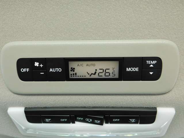 複数画像64